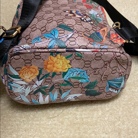 Mini backpack - Picture 3 of 8